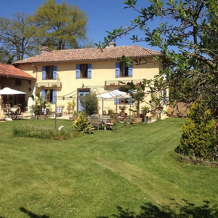 Bed and Breakfast Domaine Le Chec Saint-Ost Esterno foto
