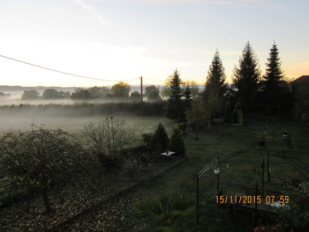 Bed and Breakfast Domaine Le Chec Saint-Ost Esterno foto